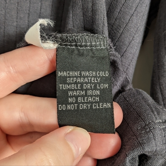 Men's 100% Cotton Classic Grey Long Sleeve Tee from Kenneth Cole New York Size M - Picture 5 of 5